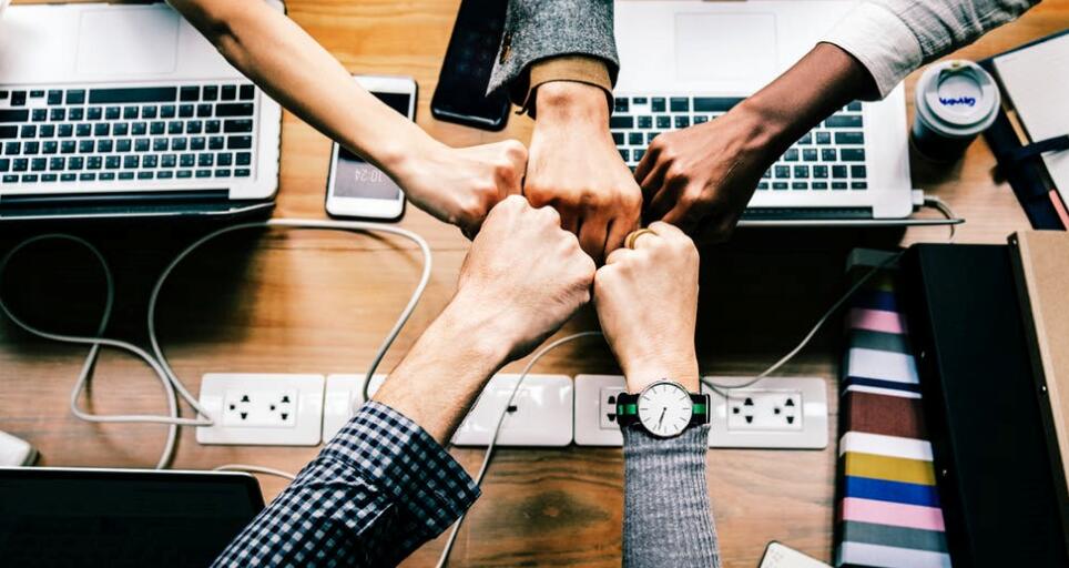 通信翻譯 通信翻譯